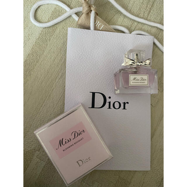 Christian Dior 香水　ミス ディオール ブルーミングブーケ