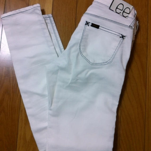 Lee(リー)のLee ホワイトスキニー レディースのパンツ(デニム/ジーンズ)の商品写真