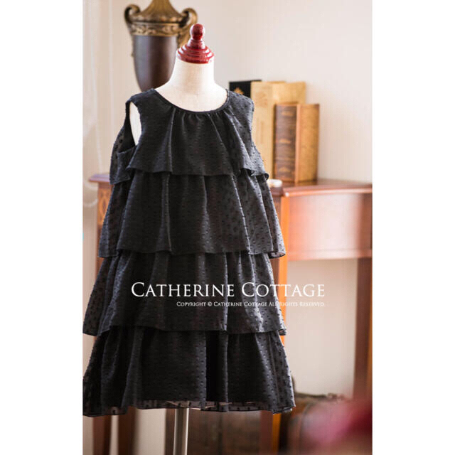 Catherine Cottage(キャサリンコテージ)の★美品★【Catherine Cottage】水玉ティアードドレス 　140 キッズ/ベビー/マタニティのキッズ服女の子用(90cm~)(ドレス/フォーマル)の商品写真