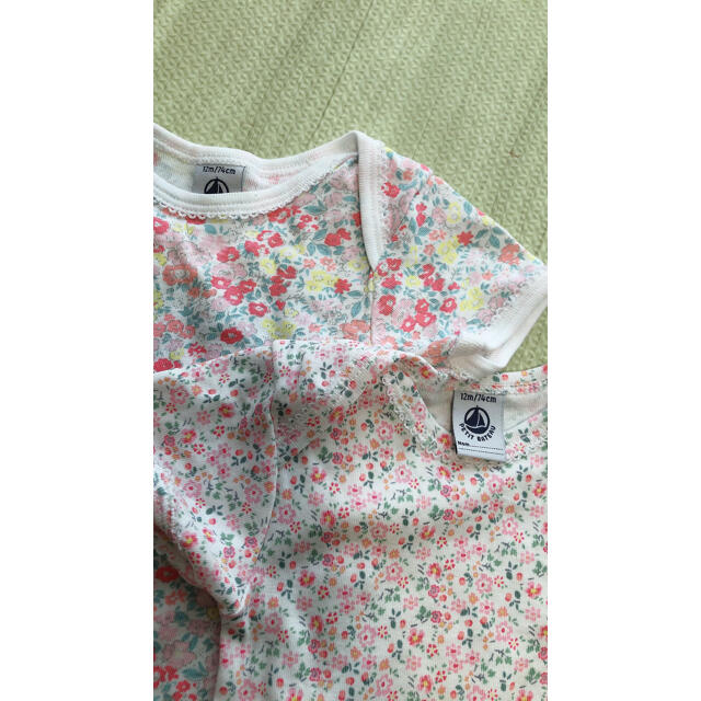 PETIT BATEAU(プチバトー)のプチバトー　ロンパース 肌着　4枚セット キッズ/ベビー/マタニティのベビー服(~85cm)(肌着/下着)の商品写真