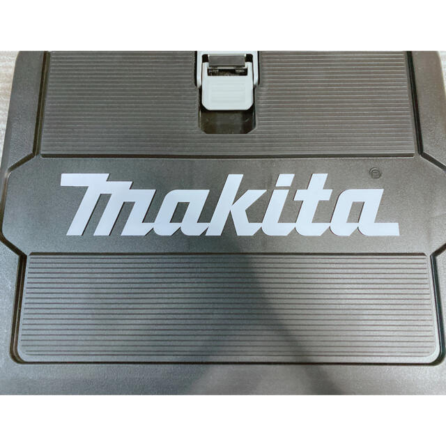 Makita(マキタ)のmakita TD172drgx 2021最新式インパクト　黒 その他のその他(その他)の商品写真