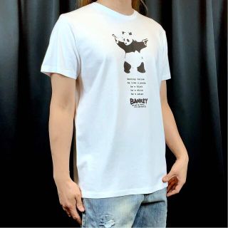 バンクシー】新品 BANKSY パンダ 2丁拳銃 グラフィティ Tシャツ の通販