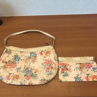 レスポートサック(LeSportsac)のレスポ　花柄　ハンドバッグ(ハンドバッグ)