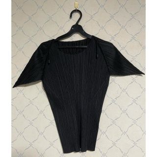 プリーツプリーズイッセイミヤケ(PLEATS PLEASE ISSEY MIYAKE)の最終値引きプリーツプリーズ　イッセイミヤケ　Tシャツ(カットソー(半袖/袖なし))