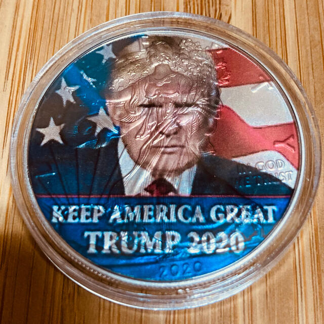 トランプ大統領　カラー銀貨　キープアメリカグレート　2020 エンタメ/ホビーの美術品/アンティーク(貨幣)の商品写真