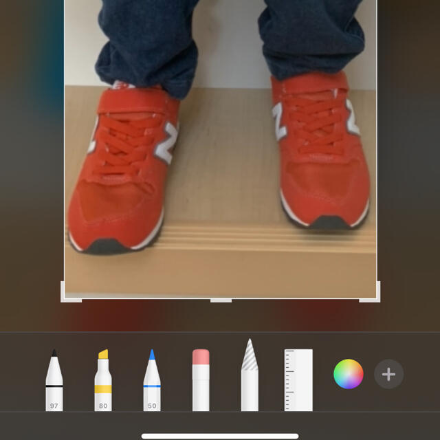 New Balance(ニューバランス)のニューバランス　オレンジ　21.5    キッズ キッズ/ベビー/マタニティのキッズ靴/シューズ(15cm~)(スニーカー)の商品写真
