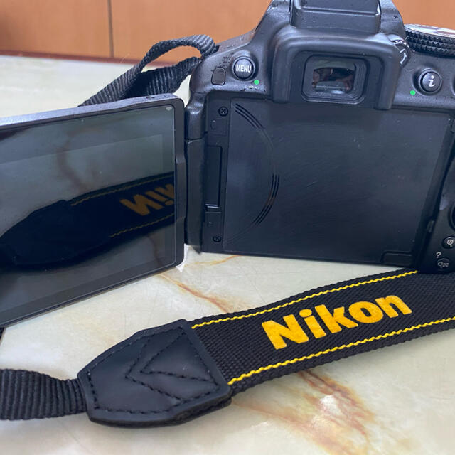 Nikon(ニコン)のNIKON d5300 ダブルズームキット2 スマホ/家電/カメラのカメラ(デジタル一眼)の商品写真