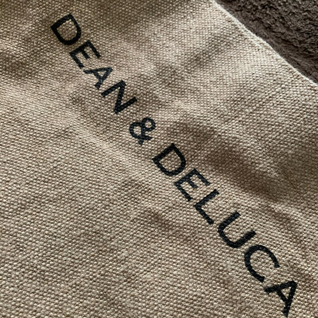 DEAN & DELUCA(ディーンアンドデルーカ)のDEAN&DELUCA ディーンアンドデルーカ　麻トート レディースのバッグ(トートバッグ)の商品写真