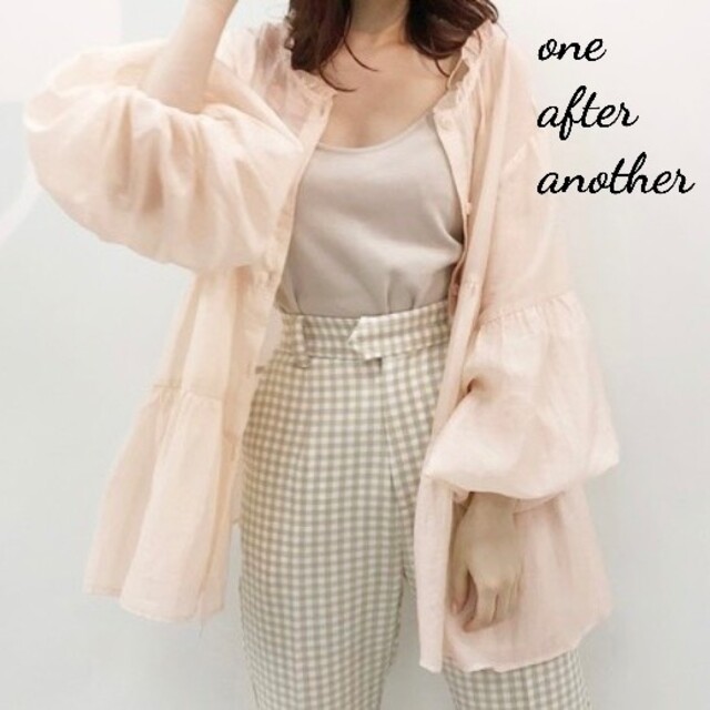 one after another NICE CLAUP(ワンアフターアナザーナイスクラップ)の新品 one after another シアーティアードチュニック レディースのトップス(チュニック)の商品写真