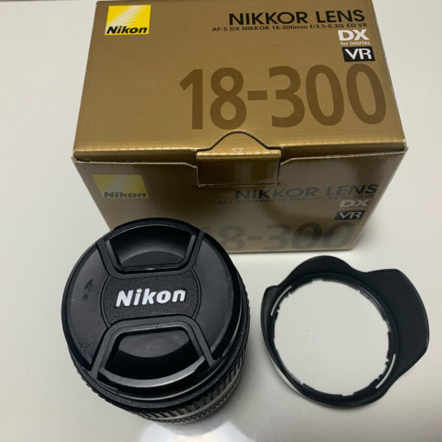 Nikon レンズ　18mm-300mm