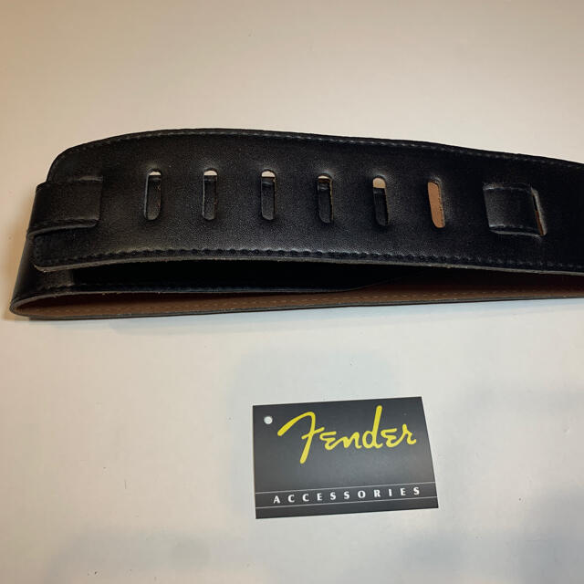 【新品】 Fender フェンダー ギター ストラップ レザー 黒 ブラック 楽器のギター(エレキギター)の商品写真