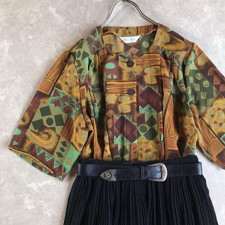 グリモワール(Grimoire)のused レトロ 個性的 総柄 ブラウス 古着 ヴィンテージ vintage(シャツ/ブラウス(半袖/袖なし))