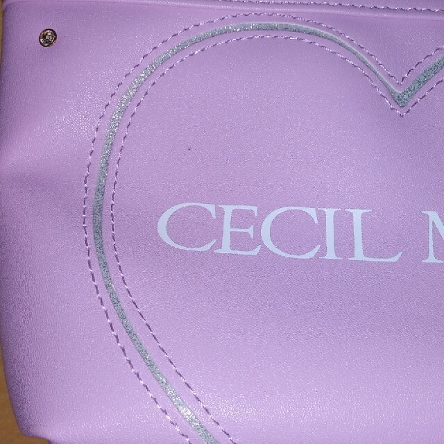 CECIL McBEE(セシルマクビー)の☆セール☆　♡CECIL McBEE　ポーチ♡ レディースのファッション小物(ポーチ)の商品写真