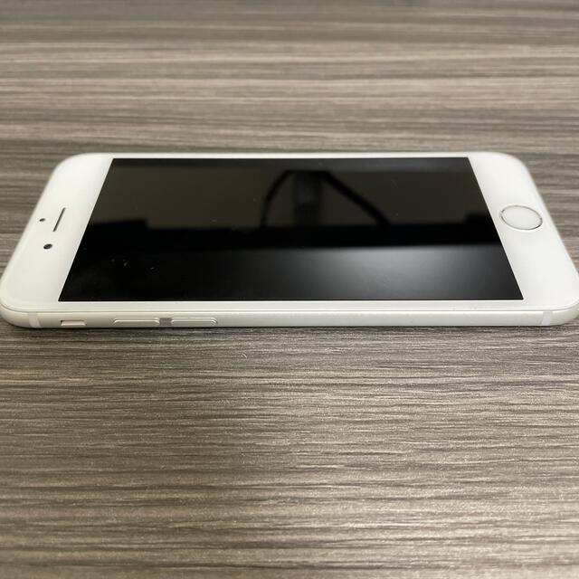 Apple(アップル)のiphone6 16GB SoftBank シルバー スマホ/家電/カメラのスマートフォン/携帯電話(スマートフォン本体)の商品写真