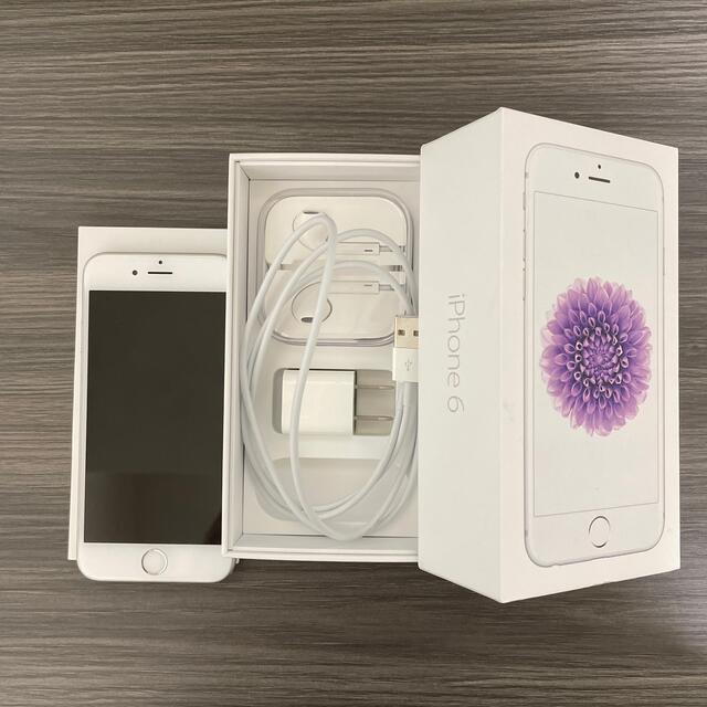 Apple(アップル)のiphone6 16GB SoftBank シルバー スマホ/家電/カメラのスマートフォン/携帯電話(スマートフォン本体)の商品写真