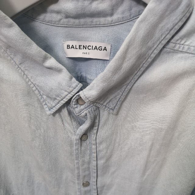 Balenciaga サイドスリット オーバーサイズシャツの通販 by ネル's shop｜バレンシアガならラクマ - ゆっぴ様 バレンシアガ 超特価