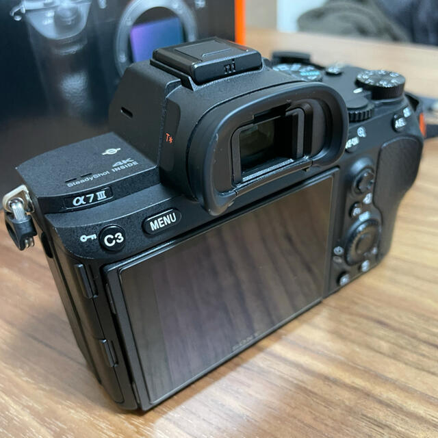 SONY(ソニー)のSONY α7III ILCE-7M3 ボディ美品 スマホ/家電/カメラのカメラ(ミラーレス一眼)の商品写真