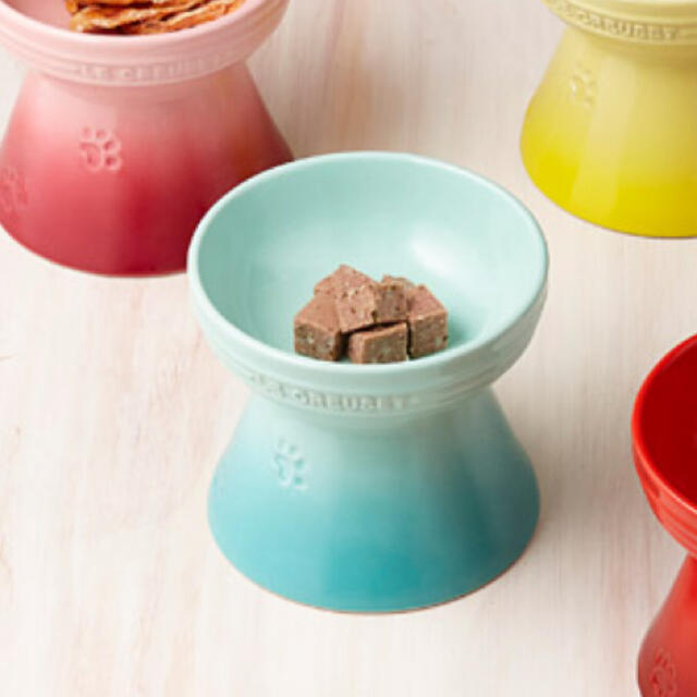 LE CREUSET(ルクルーゼ)のル・クルーゼ★ハイスタンドペットボウルフード給餌台 その他のペット用品(犬)の商品写真