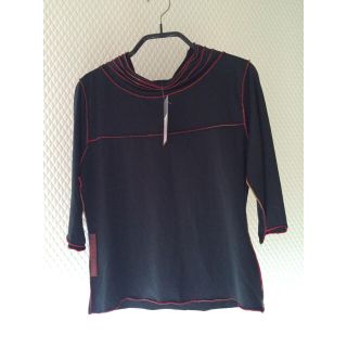 プラダ(PRADA)のPRADAカットソー【未使用・長期保管】(Tシャツ(長袖/七分))