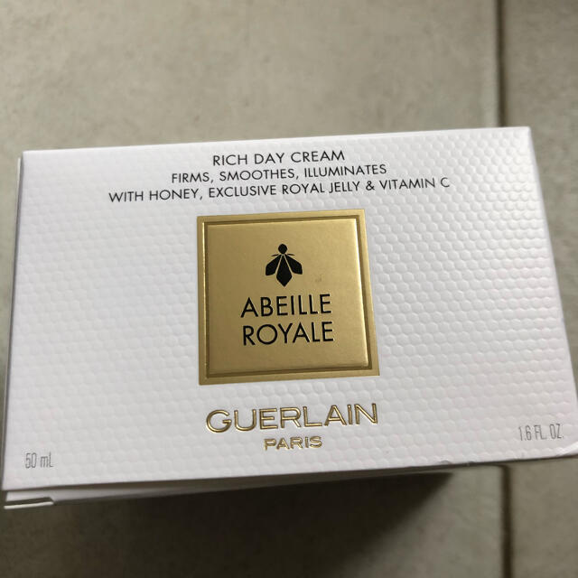 GUERLAIN(ゲラン)のアベイユ ロイヤル リッチクリーム　デイクリーム　新品ほ コスメ/美容のスキンケア/基礎化粧品(フェイスクリーム)の商品写真