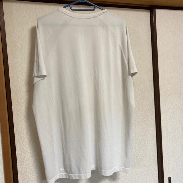 UNIQLO(ユニクロ)のUNIQLO3XLドライVネックTシャツ メンズのトップス(Tシャツ/カットソー(半袖/袖なし))の商品写真