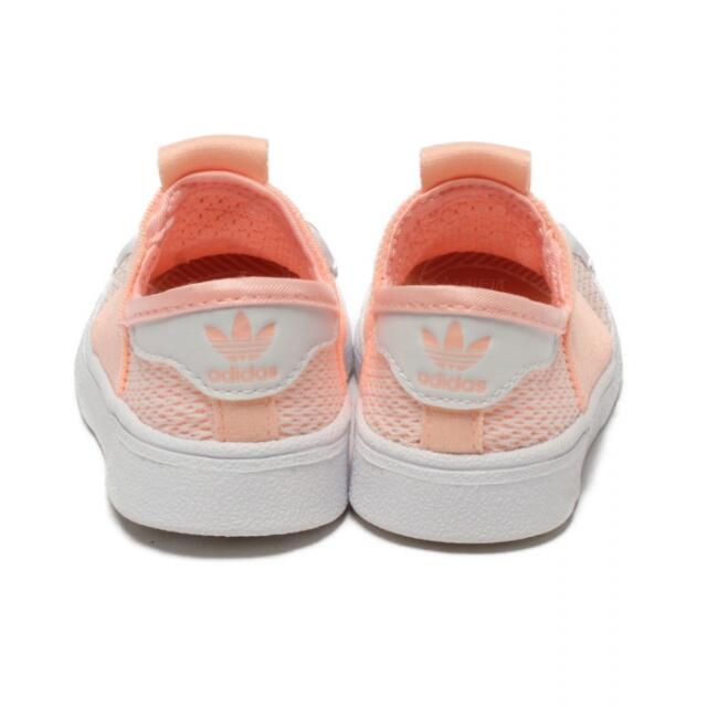 adidas(アディダス)のアディダス adidas スリッポン    キッズ 12 キッズ/ベビー/マタニティのキッズ靴/シューズ(15cm~)(スリッポン)の商品写真