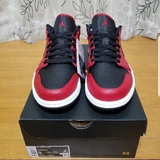 ナイキ(NIKE)のAIR JORDAN 1 LOW  27cm  新品(スニーカー)