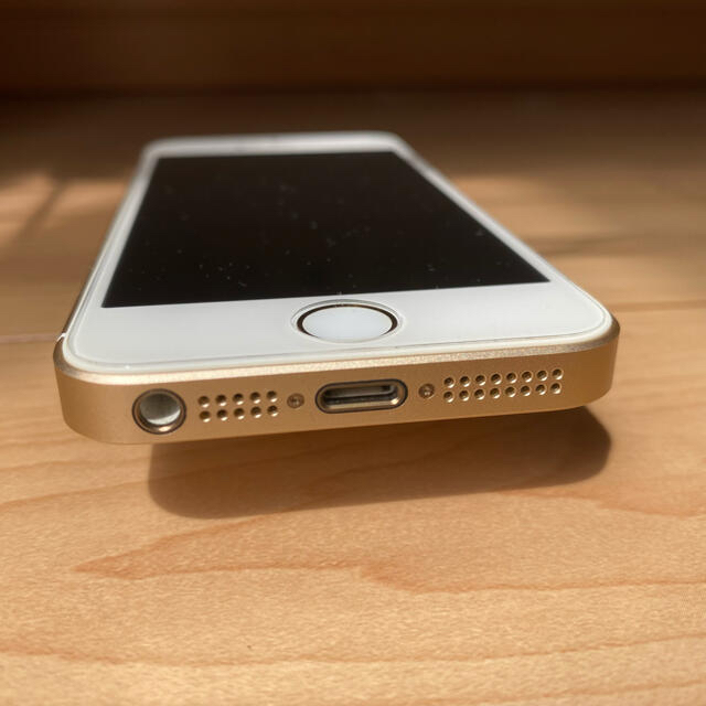 IOS1451iPhone SE 64GB 第一世代　美品　新品ガラスフィルム付き