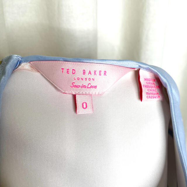 TED 水色 ブルー サックス 0の通販 by watt's shop｜テッドベイカーならラクマ BAKER - テッドベイカー ワンピース 花柄 お得最新品