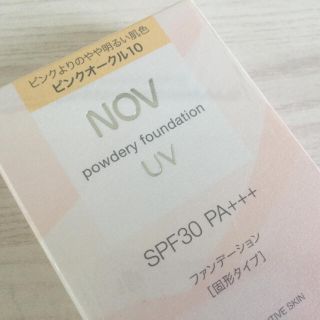 ノブ(NOV)のノブ　新品3300円　パウダリーファンデーションUV  ピンクオークル10 (ファンデーション)