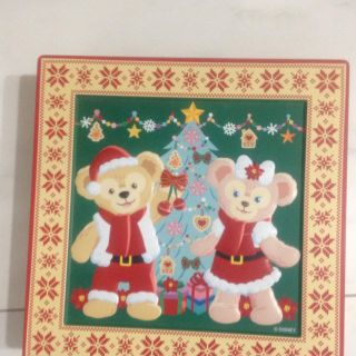 ダッフィーシェリーメイお菓子缶
