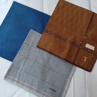 トラサルディ(Trussardi)の紳士ハンカチ3点セット(ハンカチ)