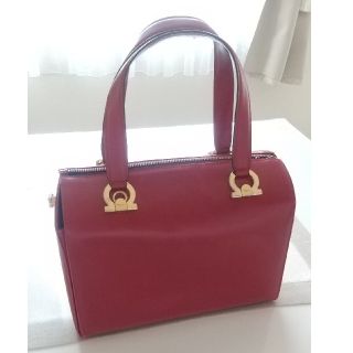 フェラガモ ボストンバッグの通販 19点 | Ferragamoを買うならラクマ