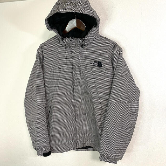 THE NORTH FACE(ザノースフェイス)の美品 THE NORTH FACE マウンテンパーカー 中綿インナー付 メンズS メンズのジャケット/アウター(マウンテンパーカー)の商品写真