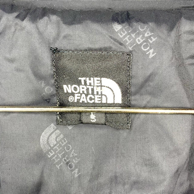 THE NORTH FACE(ザノースフェイス)の美品 THE NORTH FACE マウンテンパーカー 中綿インナー付 メンズS メンズのジャケット/アウター(マウンテンパーカー)の商品写真