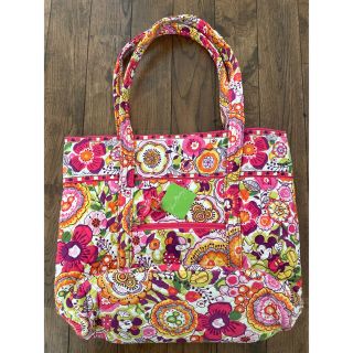 ディズニー(Disney)の【Vera Bradley】アウラニ　トートバッグ(トートバッグ)