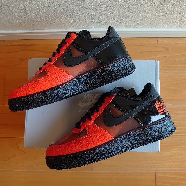 NIKE(ナイキ)のNIKE AIR FORCE 1 07 PRM 2 28.5 ハロウィン メンズの靴/シューズ(スニーカー)の商品写真