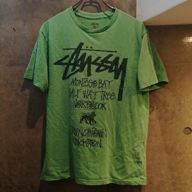 STUSSY(ステューシー)の【ワールドツアー】STUSSY両面ロゴT 　WIND AND SEA　fr2 メンズのトップス(Tシャツ/カットソー(半袖/袖なし))の商品写真