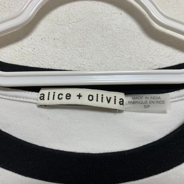 Alice+Olivia(アリスアンドオリビア)のアリスアンドオリビア　アリス+オリビア　Tシャツ レディースのトップス(Tシャツ(半袖/袖なし))の商品写真