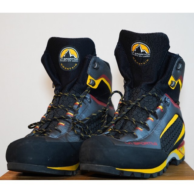 LA SPORTIVA - LA SPORTIVA-TrangoTowerGTX43 271/2スポルティバの通販