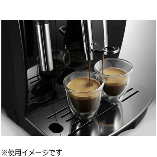 DeLonghi(デロンギ)の新品未開封‼️エスプレッソマシン マグニフィカS ECAM23120BN スマホ/家電/カメラの調理家電(エスプレッソマシン)の商品写真