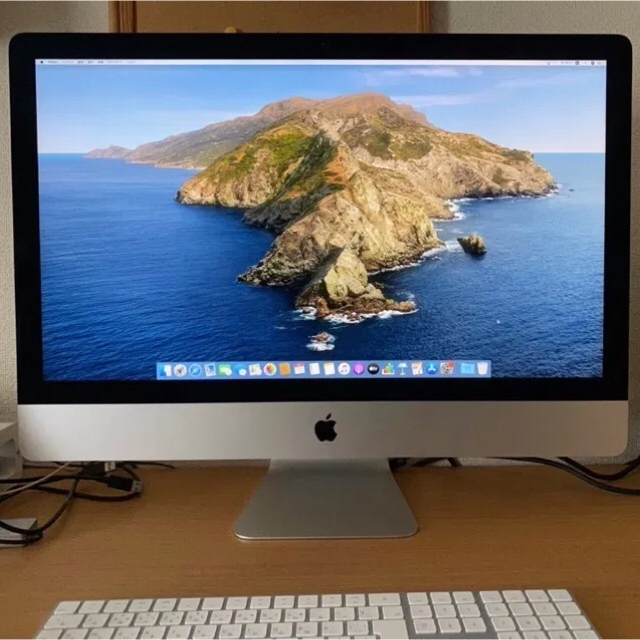 Mac (Apple)(マック)の【新品同様】27インチiMac Retina 5K 1TBSSD  スマホ/家電/カメラのPC/タブレット(デスクトップ型PC)の商品写真