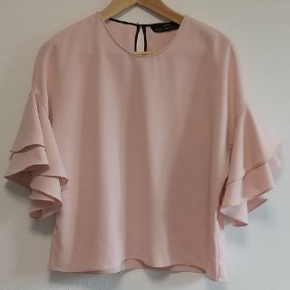 ザラ(ZARA)の\最終お値下げ!!/【ZARA WOMAN】ピンクフリル、ブラウス、カットソー(カットソー(半袖/袖なし))