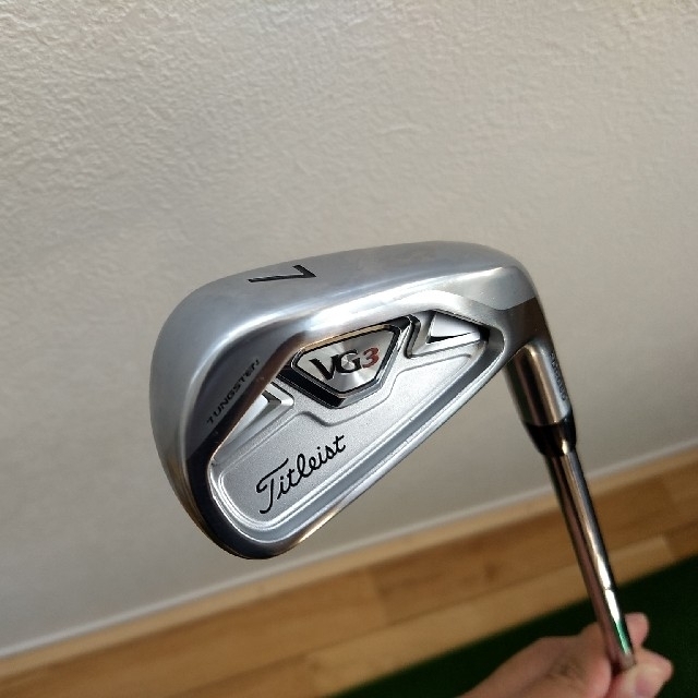 Titleist(タイトリスト)のTitleist　タイトリスト　VG3　アイアン　7番単品　 スポーツ/アウトドアのゴルフ(クラブ)の商品写真