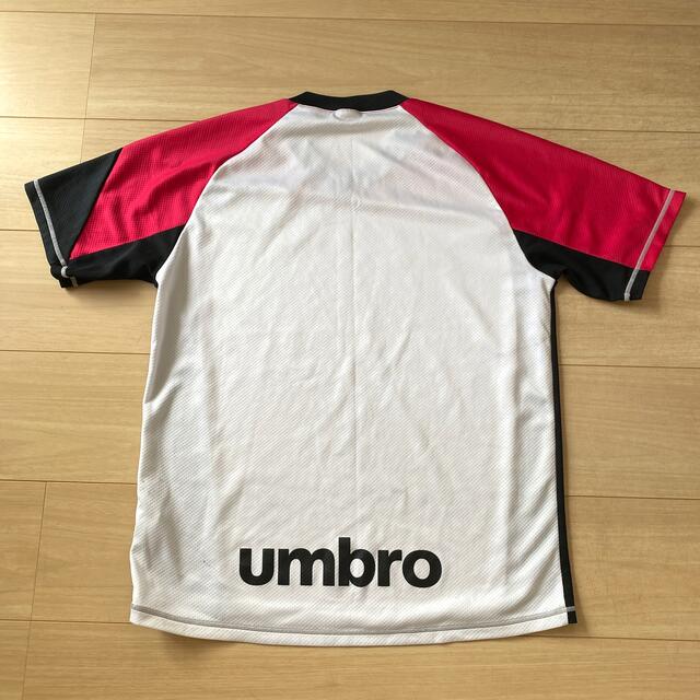 UMBRO(アンブロ)のUmbro プラクティスシャツ　M スポーツ/アウトドアのサッカー/フットサル(ウェア)の商品写真