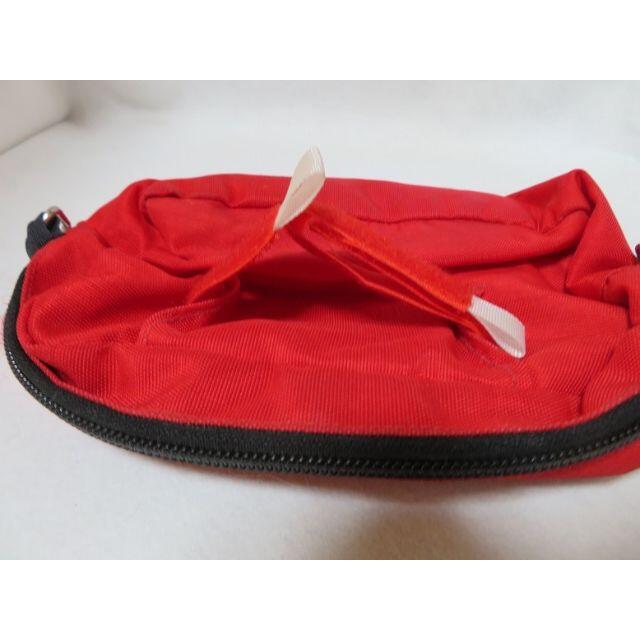 IBS（アイビーエス）　ナイロン製ウエストポーチ　レッド 　USED レディースのバッグ(ボディバッグ/ウエストポーチ)の商品写真