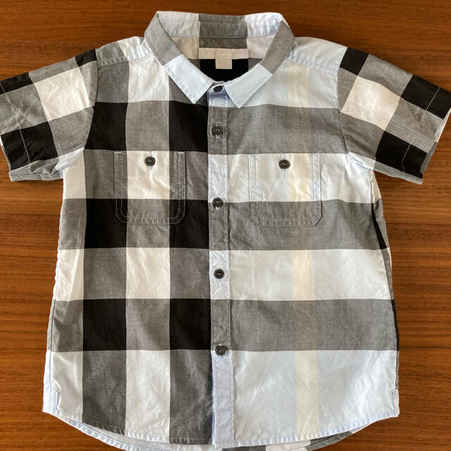 BURBERRY(バーバリー)のバーバリー　キッズ　チェックシャツ キッズ/ベビー/マタニティのキッズ服男の子用(90cm~)(ブラウス)の商品写真