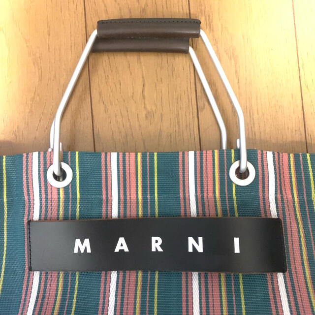 Marni(マルニ)の値下げしました＊marni flower cafe ストライプバッグ レディースのバッグ(トートバッグ)の商品写真