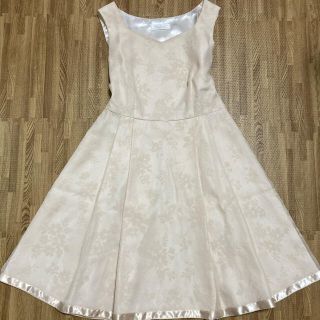 フェルゥ(Feroux)のsale★新品★ Ferouxワンピース(ひざ丈ワンピース)