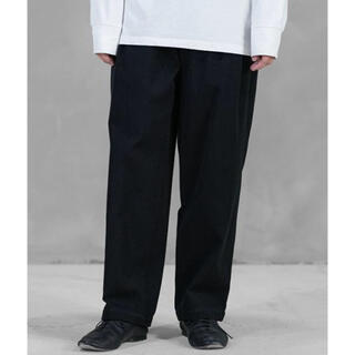 コモリ(COMOLI)のWIRROW 20aw Cotton twill tuck pants(スラックス)